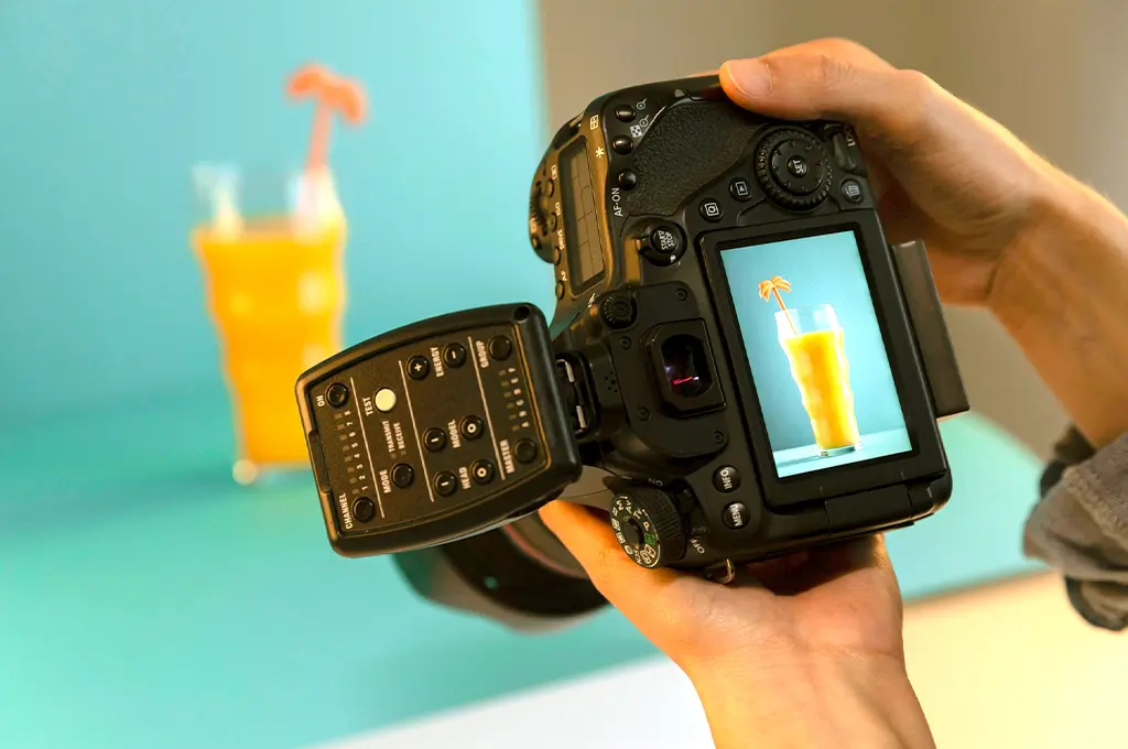 Pro camera captures Miami's creative product in an orange juice shot